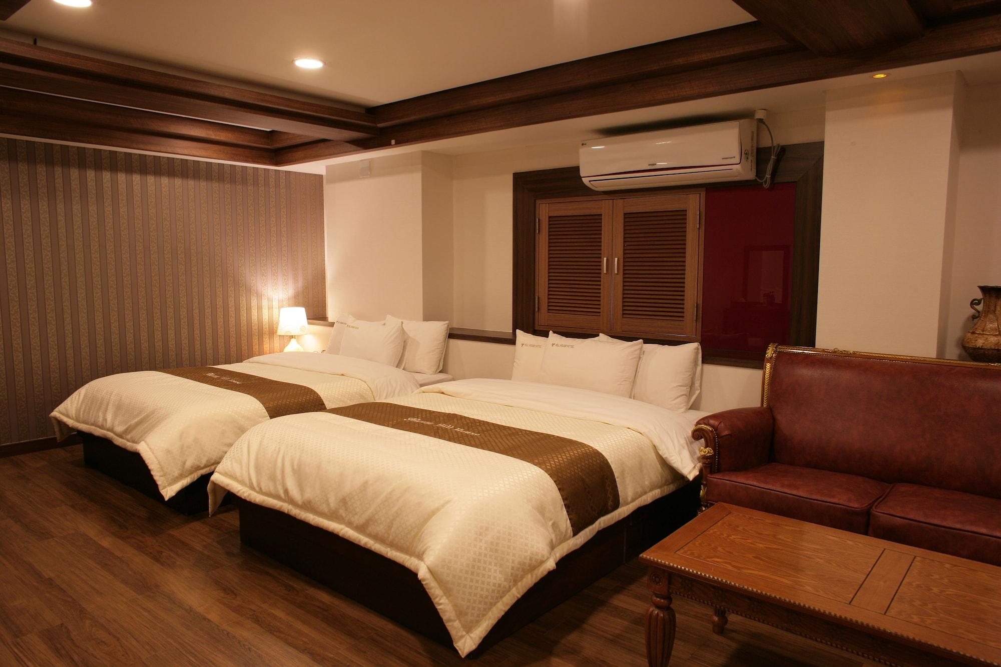 מלון Hill House Seoul Myeongdong מראה חיצוני תמונה