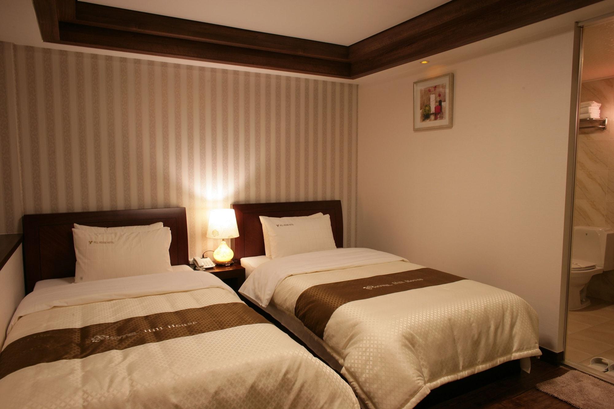 מלון Hill House Seoul Myeongdong מראה חיצוני תמונה