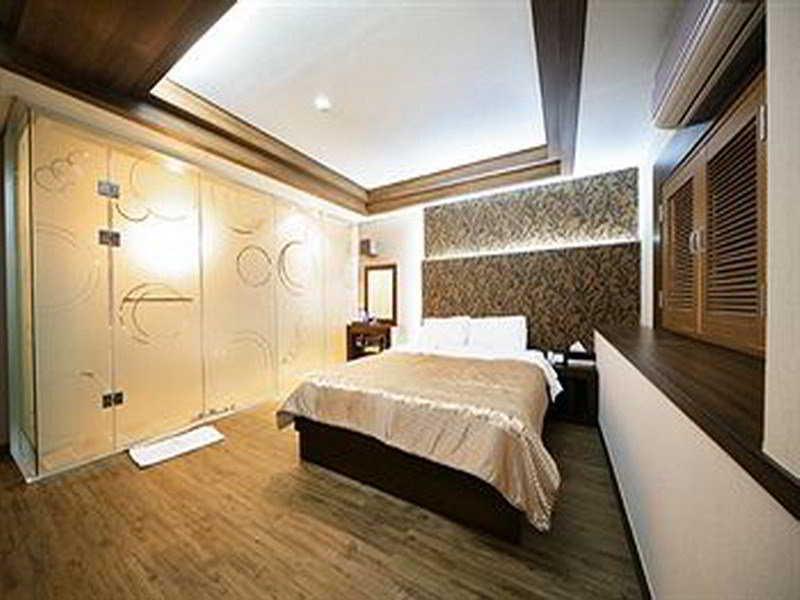 מלון Hill House Seoul Myeongdong מראה חיצוני תמונה