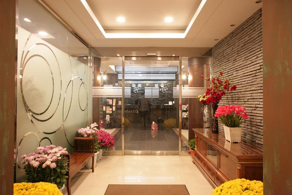 מלון Hill House Seoul Myeongdong מראה חיצוני תמונה